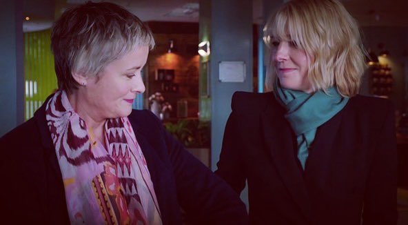KateStewart65's tweet photo. Oh how much I love this! ๐๐
#HolbyCity #berniewolfe #serenacampbell #berena โค๏ธ https://t.co/Nz3SegqiTV