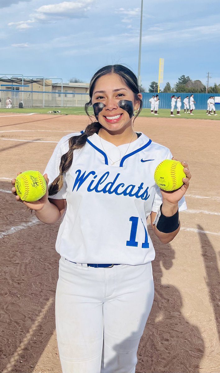 LVTsoftball's tweet photo. Player of the Game‼️🚨
@UtajaraDaphne ✨takes the win on the mound with 10 K’s. 10-0 win over Santa Teresa  tonight! Congrats Daphne‼️ https://t.co/brHMLhjIKr