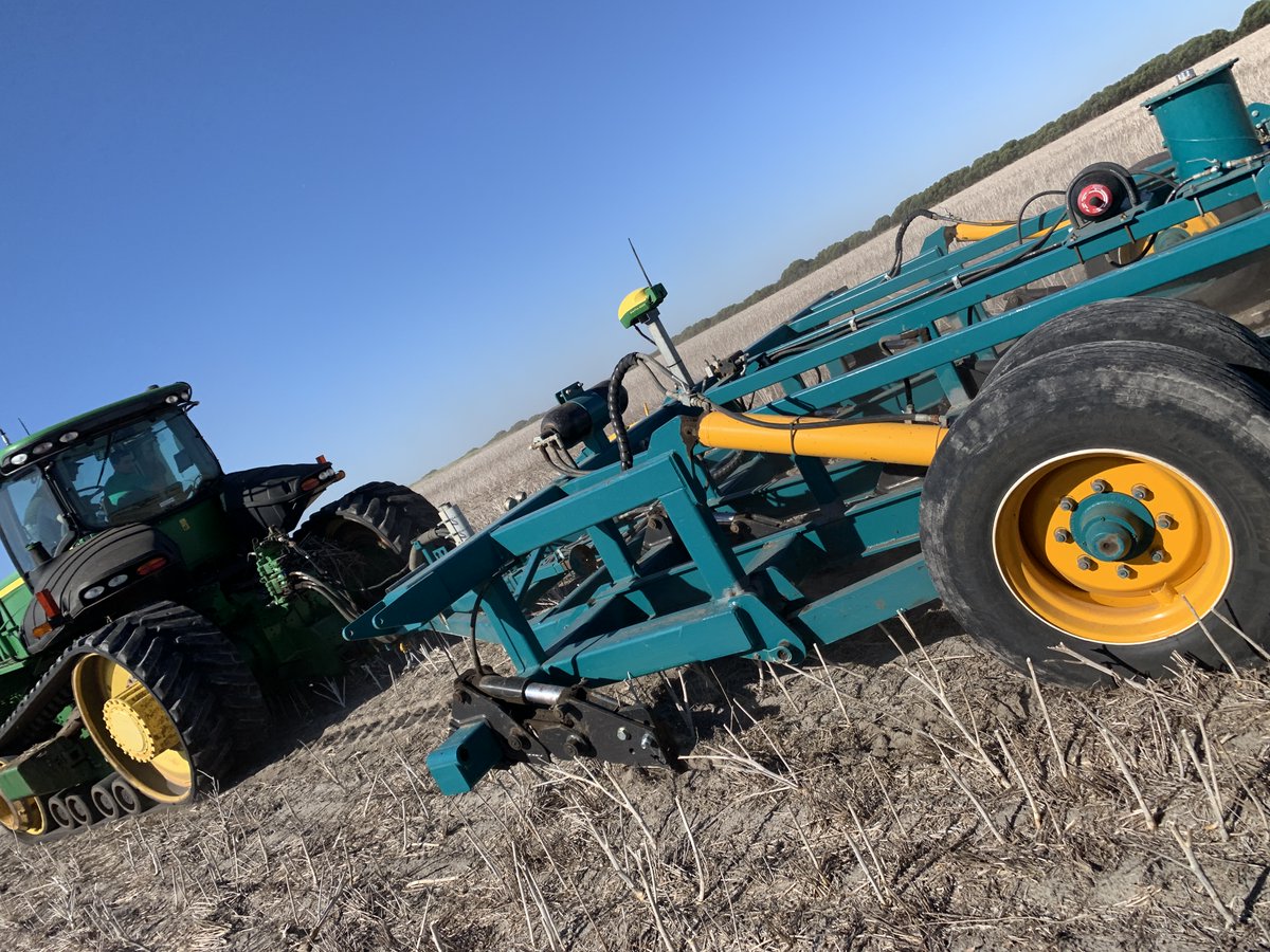AFGRI Equipment Australia (@afgriau) on Twitter photo Last week customers in Esperance and surrounds were treated to a demonstration from <a href="/JohnDeereAUNZ/">John Deere (AU, NZ)</a>  and <a href="/pts_ag/">T3RRA</a>  showcasing technology for Variable Depth Control.
Thank you to Pleasant Valley Farms.
#AFGRI #JohnDeere #supportinglocalcommuities Last week customers in Esperance and surrounds were treated to a demonstration from <a href="/JohnDeereAUNZ/">John Deere (AU, NZ)</a>  and <a href="/pts_ag/">T3RRA</a>  showcasing technology for Variable Depth Control.
Thank you to Pleasant Valley Farms.
#AFGRI #JohnDeere #supportinglocalcommuities