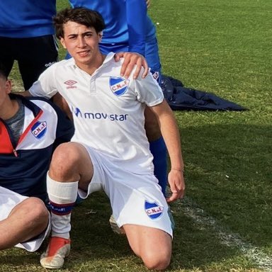 Lamentamos profundamente comunicar el fallecimiento de nuestro querido ex jugador Santiago Mon. 
Acompañamos a su familia y amigos en este duro momento.

Que en paz descanses Santi ❤️