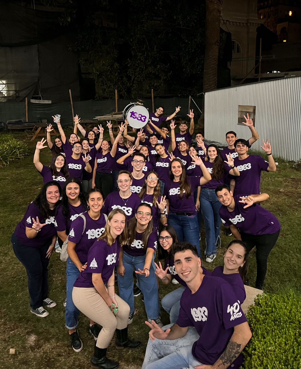 1983derecho's tweet photo. HAY LISTA 3💜💜💜

Hoy presentamos nuestra lista de Centro de Estudiantes y Consejo Directivo🙌🏼

Este 11, 12 y 13 de abril elegí 1983 a Centro y a Consejo, POR EL RESPALDO DE LOS HECHOS💪🏽 https://t.co/ugVLSmZt2H