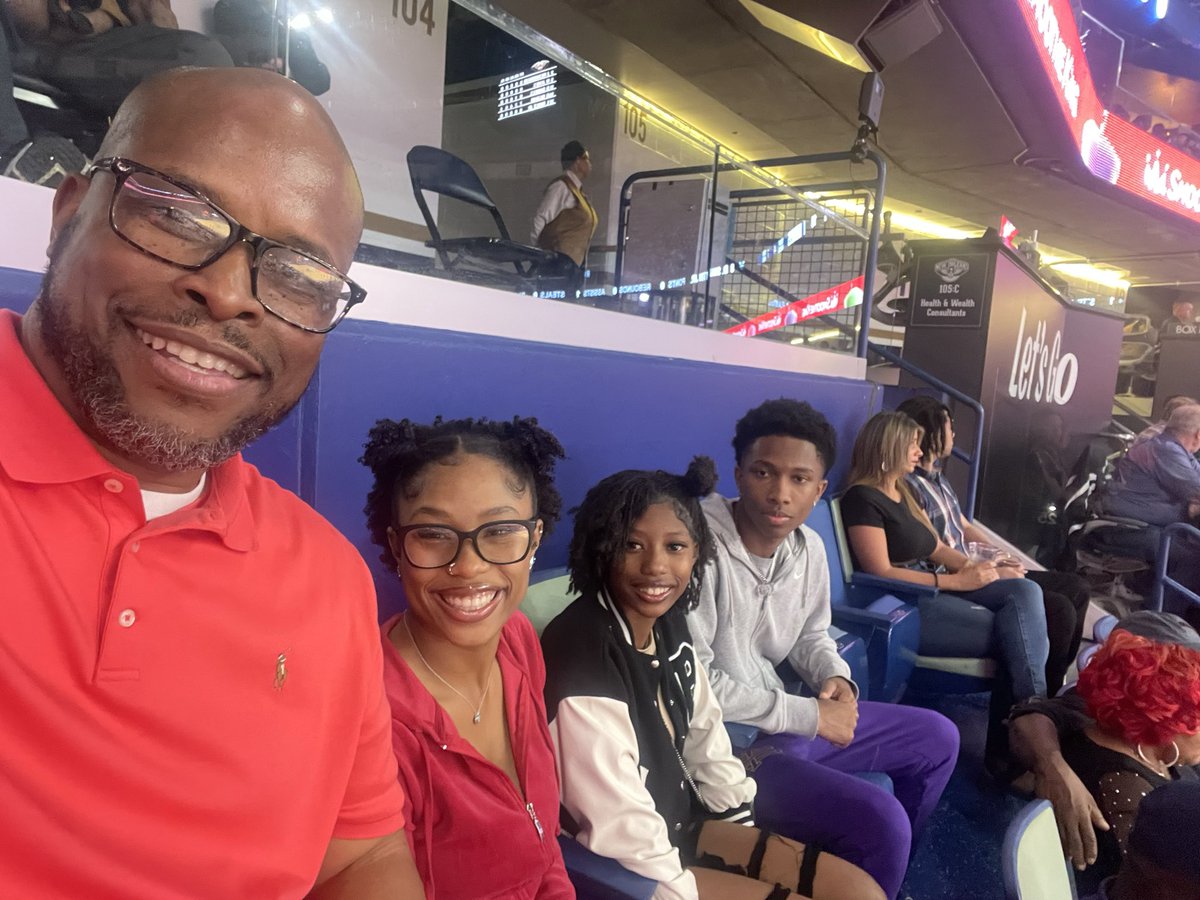 #pelicansgameday  with 3 of my reasons!!