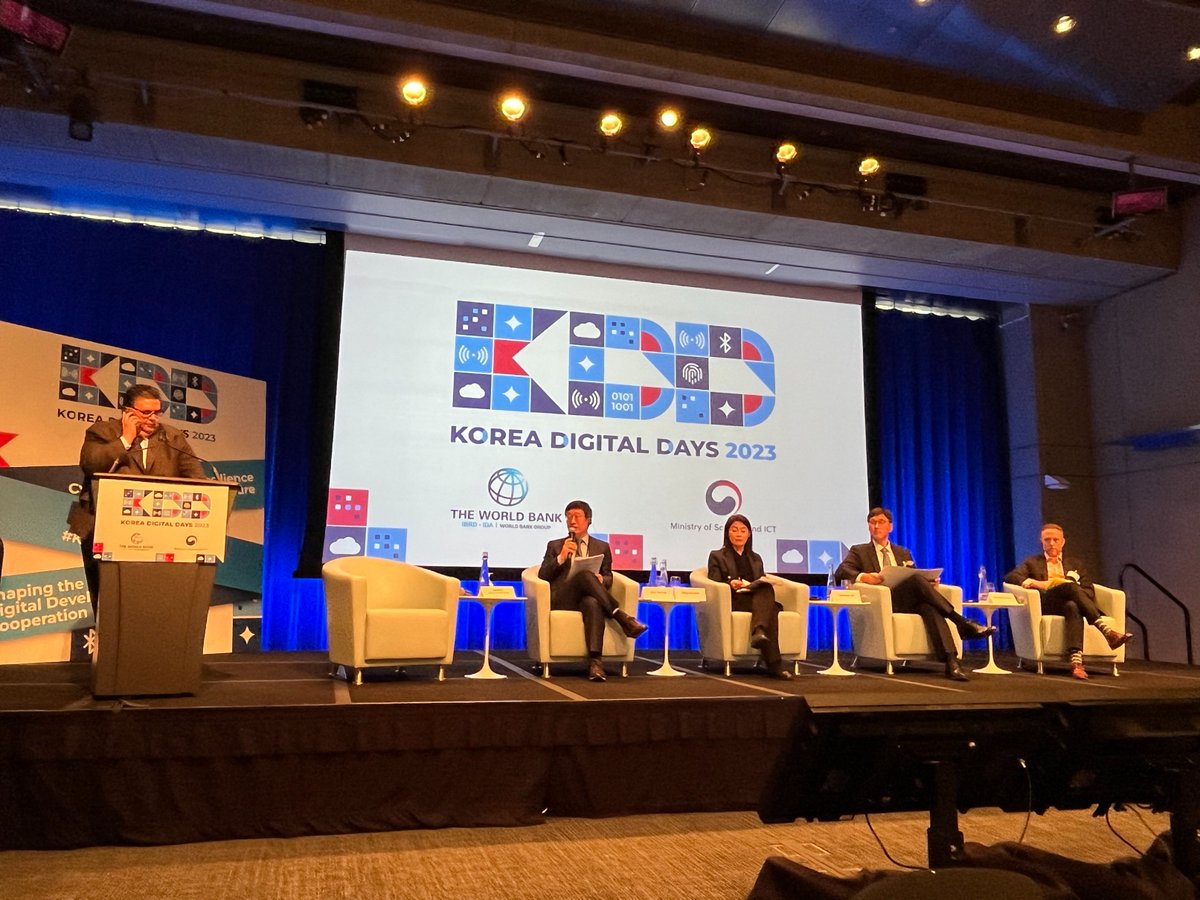 [KISA] 한국의 우수한 '사이버보안 정책 모델' 알려요📢

지난 3월 21일(화)부터 3일 동안 열린 'Korea Digital Days'에서 KISA는 '사이버보안' 세션을 맡아 한국의 사이버보안 우수 정책 사례를 홍보하는 시간을 가졌습니다🎤

✅ 자세히 보기 > blog.naver.com/kisa118/223054…