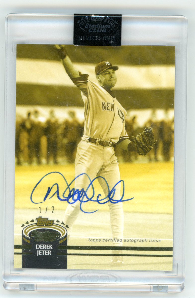 SCCTradingCards's tweet photo. Amazing Derek Jeter /2 pulled in our Steel City Break Room out of Leaf Bang Baseball!

#UnbeLEAFapull @Leaf_Cards https://t.co/qN6FoO9g2w