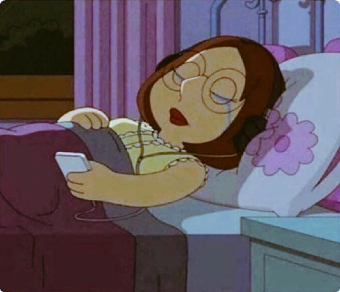 StxrDxst_13's tweet photo. Look At Us Now plays in my playlist

Me after watching the last episode of #DaisyJonesAndTheSix 

Still sobbing after episode 10 🤧 https://t.co/0nTAHgy7iY