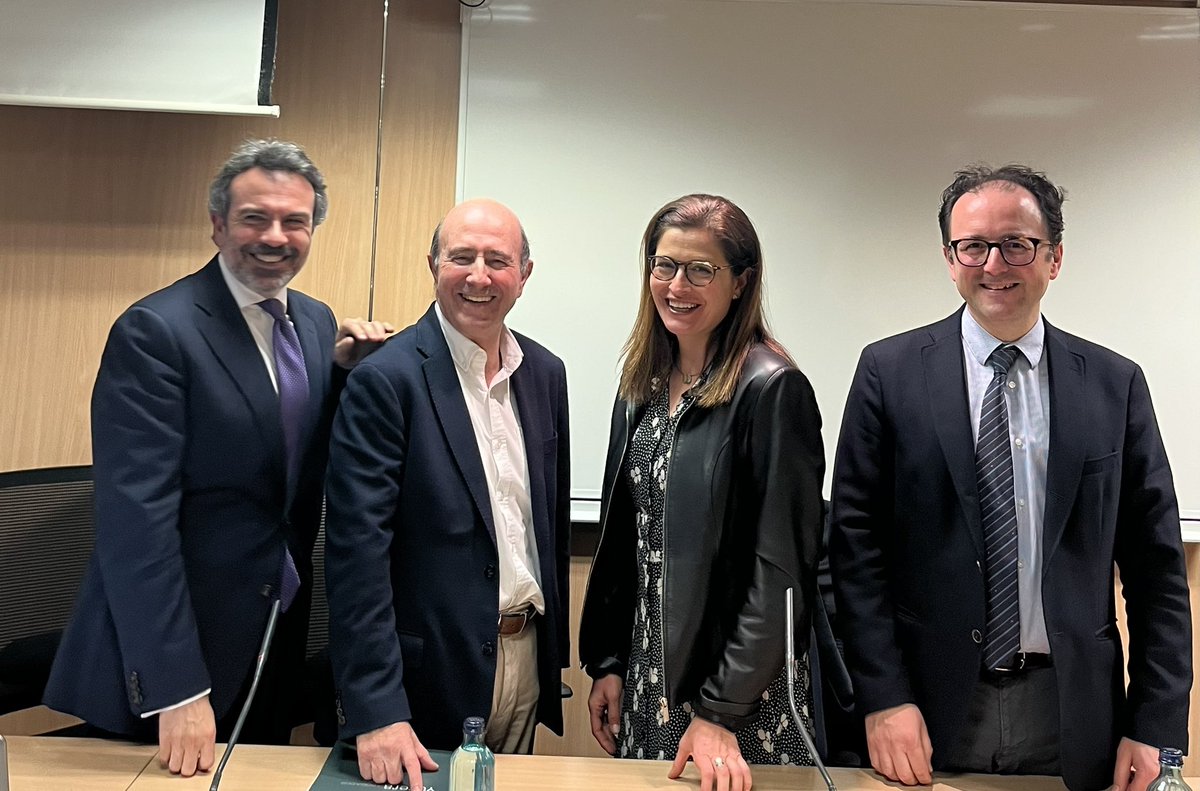 Conferència: L'Anti−Suit Injunction amb els grans Pedro Yúfera, Josep Gálvez i el Dr. Vicente Pérez Daudí.  Organizada per les Seccions d’Arbitratge i Internacional <a href="/ICABarcelona/">ICAB · Advocacia Barcelona</a> #internacional #arbitration