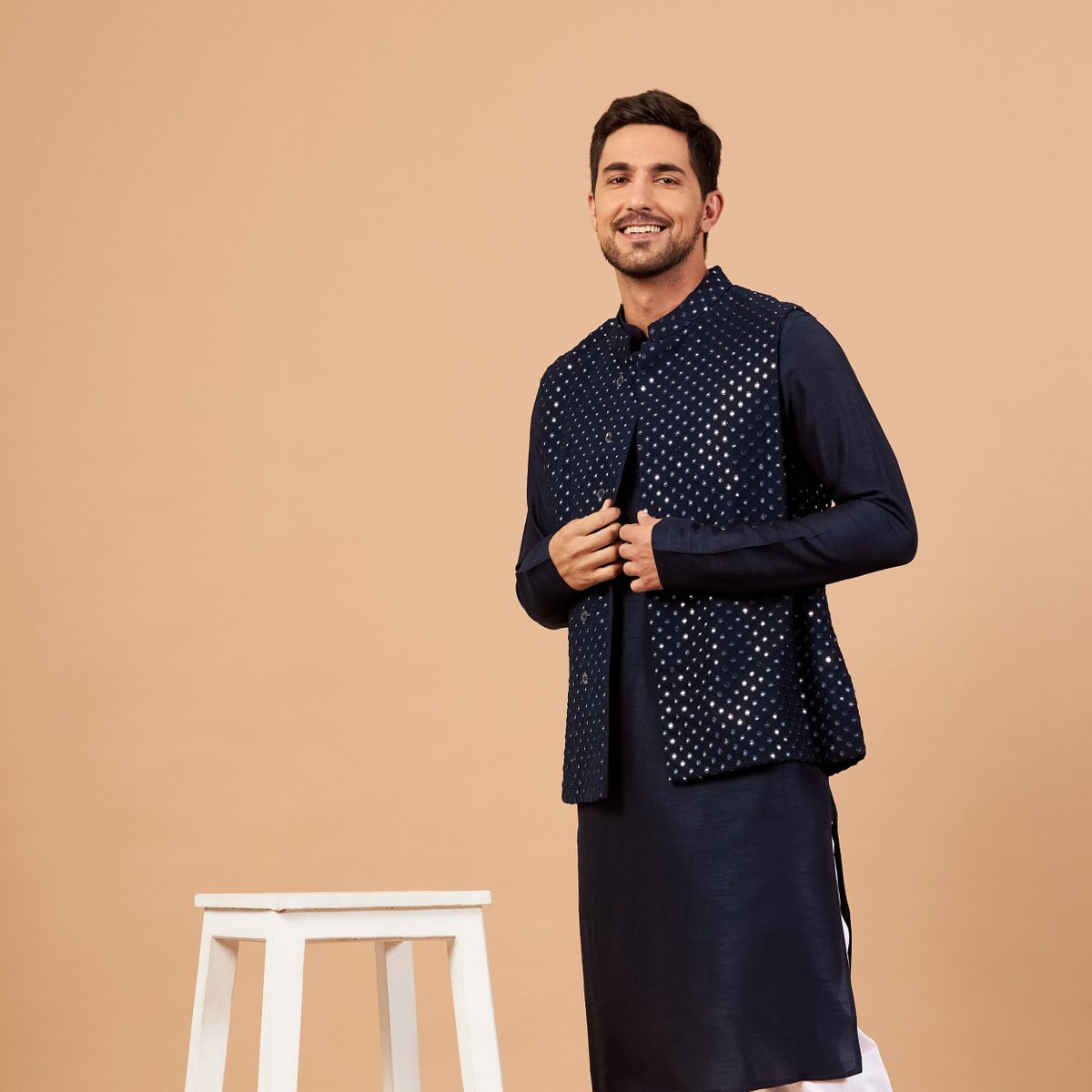 hilodesignco's tweet photo. Do it in our Mirror Work Nehru Jackets, make sure you outshine others in terms of style.

DM us to place an order.

#hilodesign #styledbyhilo #nehrujackets #mirrorwork #mensfashion #mensethnicwear #Indianwear #modijacket #weddingoutfit #outfitideas #menswear #sangeet #engagement https://t.co/fjvdjLEh8V