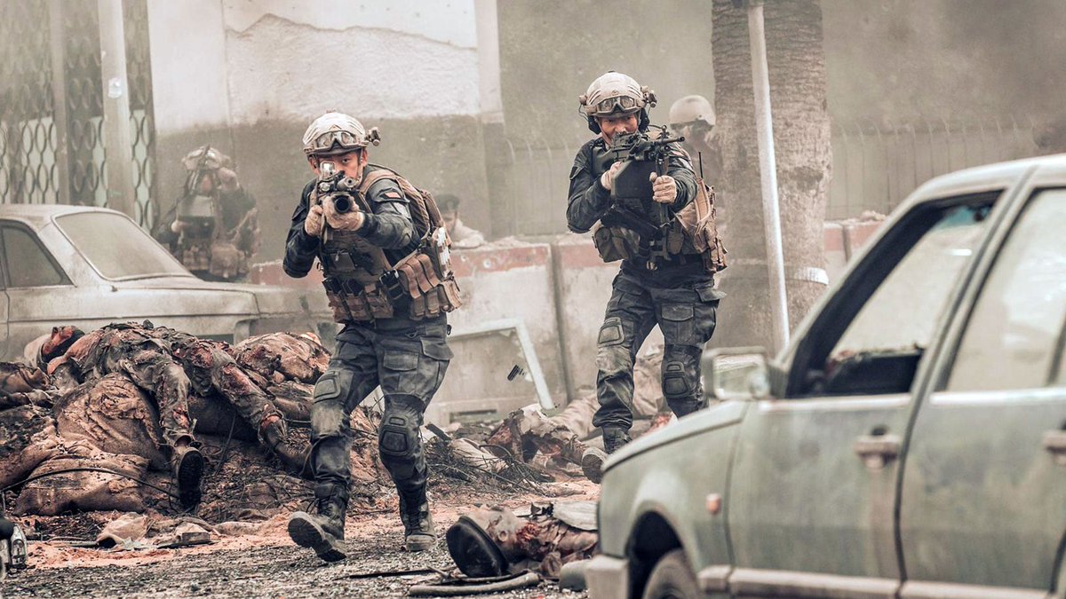 everymovieplug's tweet photo. Intense action-packed movies to watch this weekend (thread) https://t.co/sYu2fEIpyo
