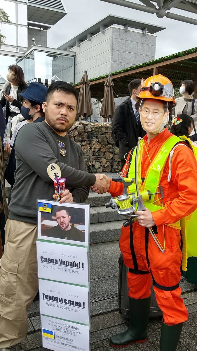 メディアの翼賛報道が本当に気持ち悪い。ゼレンスキーが公約として、ゼレンスキーが破棄したミンスク合意は国連安保理承認の「国際法」ではなかったのか。これが戦争のヒキガネになっている。深刻そうな顔をして戦況分析する専門家、TVキャスターが岸田の桁外れな勘違いを引き出した。