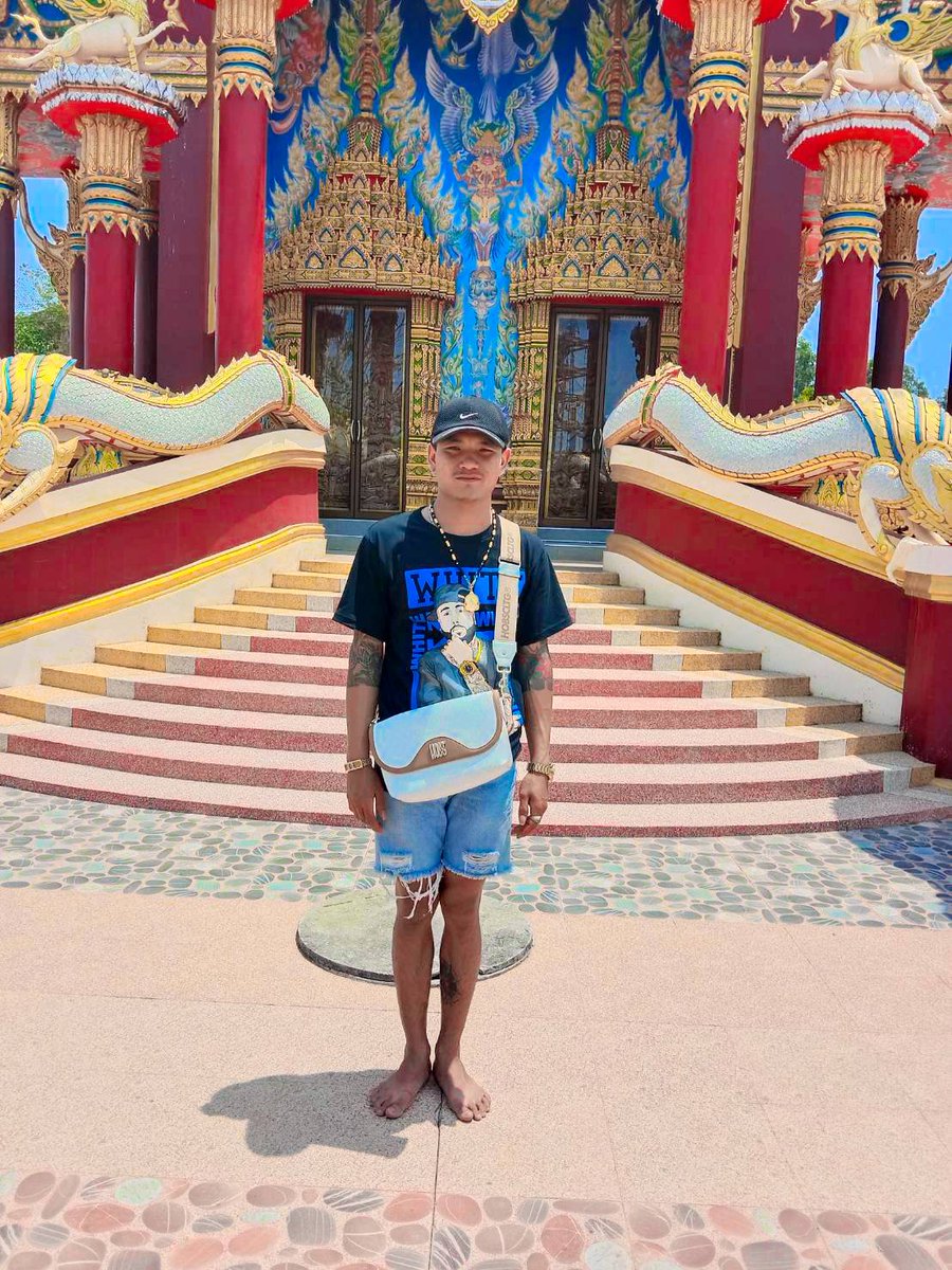 SmudXa's tweet photo. เข้าวัดก่อหวังทำบุญ  เข้าห้องคุณก่อหวังทำคุณ😄😄🤪😜💦💦 https://t.co/KZvUJDbNud