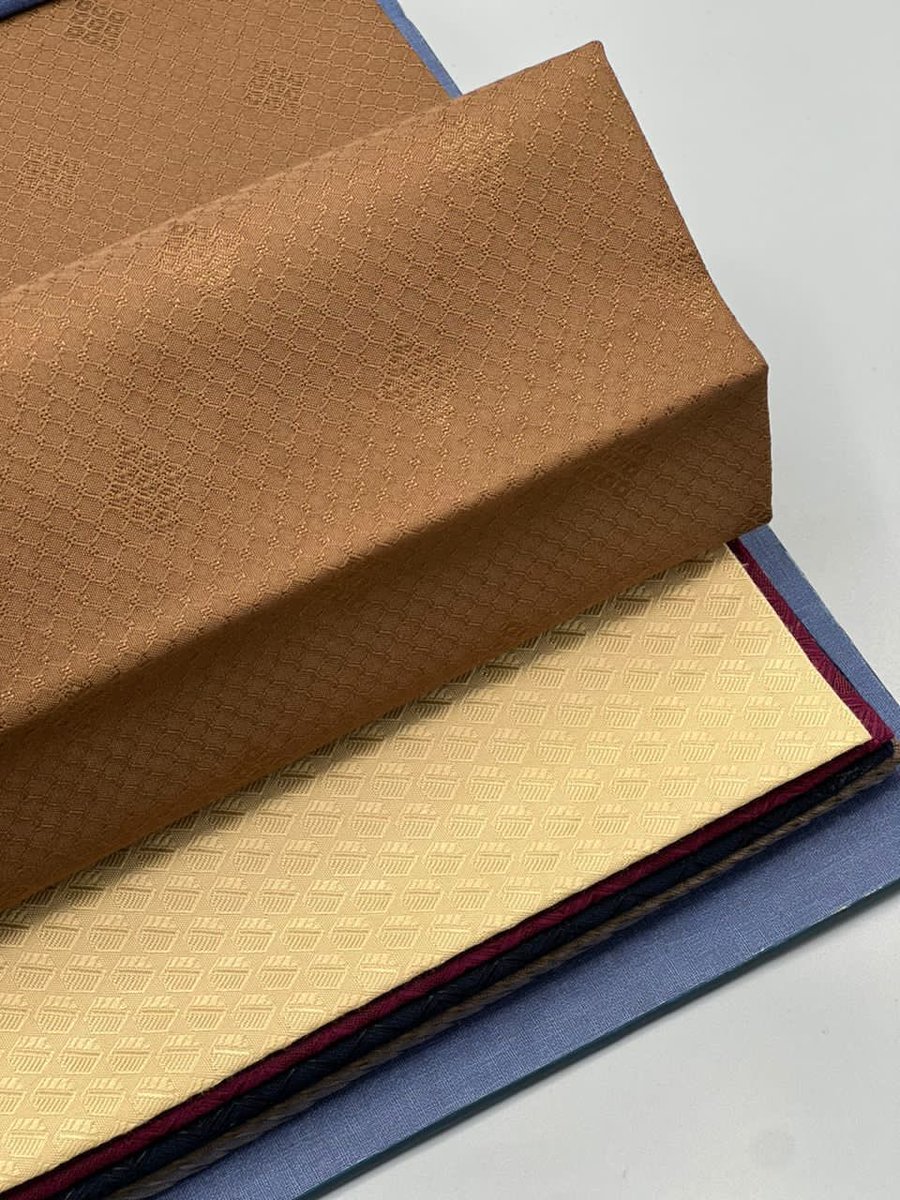 A_TeejayApparel's tweet photo. Ramadan Discount. 10% off all fabrics

Mr Brilliant 
N3,150 per yard till the 27th 
N3,500 per yard normal price 
Call/Whatsapp 08109501155 
Available for Delivery Nationwide https://t.co/eyrmI7mnyT