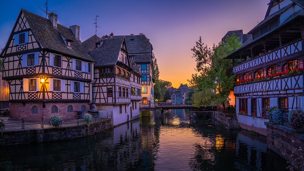 GoTravelGuide's tweet photo. Strasbourg, Alsace, #France - Photo by Pierre Blaché

#travelphoto #europe #travel https://t.co/BqZLpQxpLd