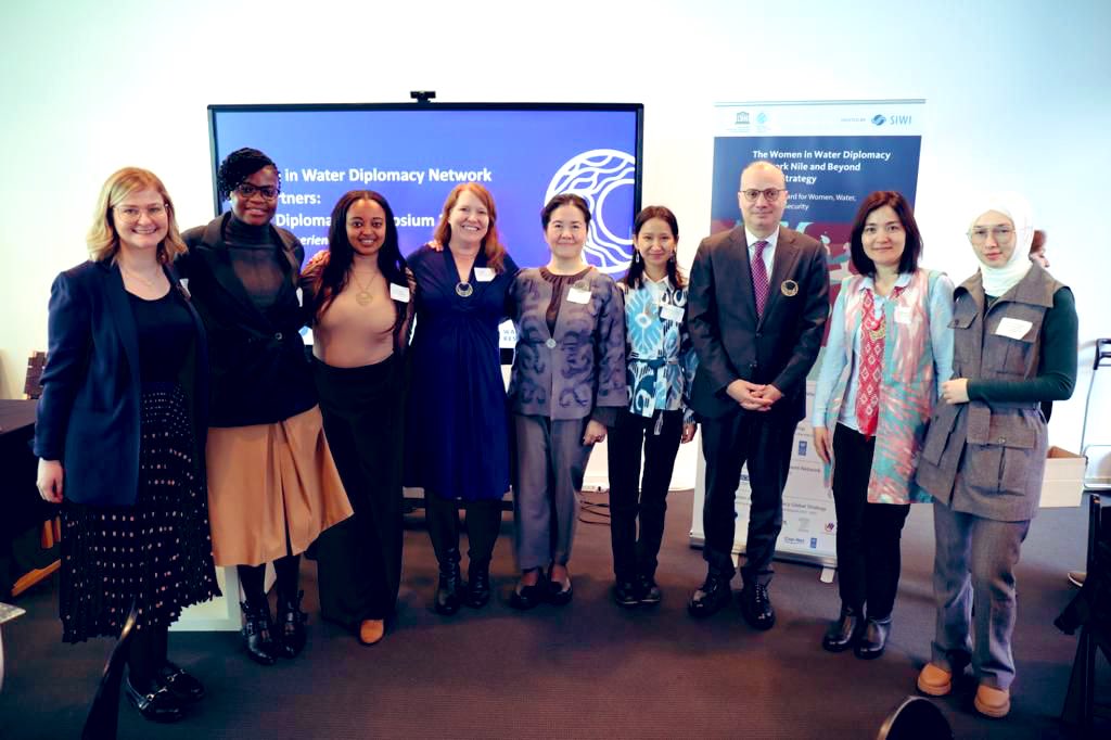 IgliHasani's tweet image. At #UNWater2023Conference 🇺🇳 to highlight the close link between water, peace &amp;amp; security and 🔑 @OSCE initiatives on sustainable water management &amp;amp; transboundary water cooperation. Glad to meet #WomeninWaterDiplomacyNetwork &amp;amp; partners in Central Asia, Ukraine &amp;amp; Moldova