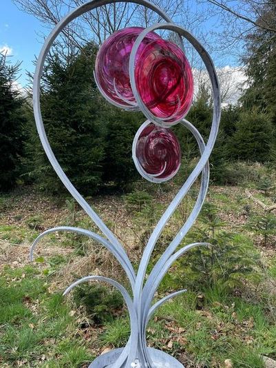 CGSUK's tweet photo. #Member #Spotlight 📣
Rachel Nuttall
Location: Wiltshire
Visit: https://t.co/wVDw45PYnX
Want to join us? https://t.co/DeXMNSeUFC
#glass #glassart #glassartist #art #glassfusing #artist #glassstudio #gardensculpture #gardeninspo #interiors #glassartwork #gardens #gardeninspo https://t.co/HsqlqKQfgo