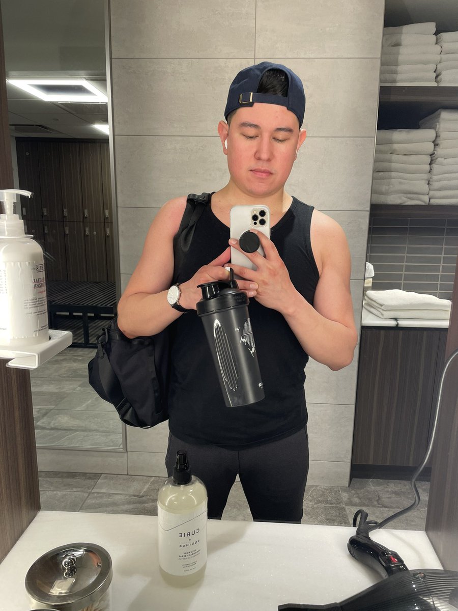 Erick tweet media