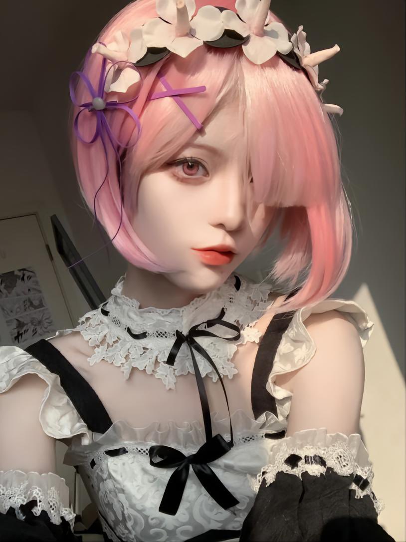 midorikosakurai's tweet photo. Ram is already cute enough!
#cosplay #リゼロ #ラム https://t.co/PSO4Op41ay
