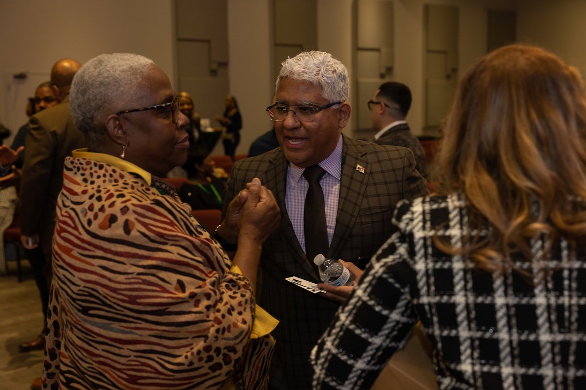 BLCJBS's tweet photo. We had an incredible time at the @jbsedu Alumni Homecoming Event! Thank you all for joining us! #BLCJBS23 #TakingTheLeadAgain #JBSAlumni https://t.co/fTCzq0kVEU