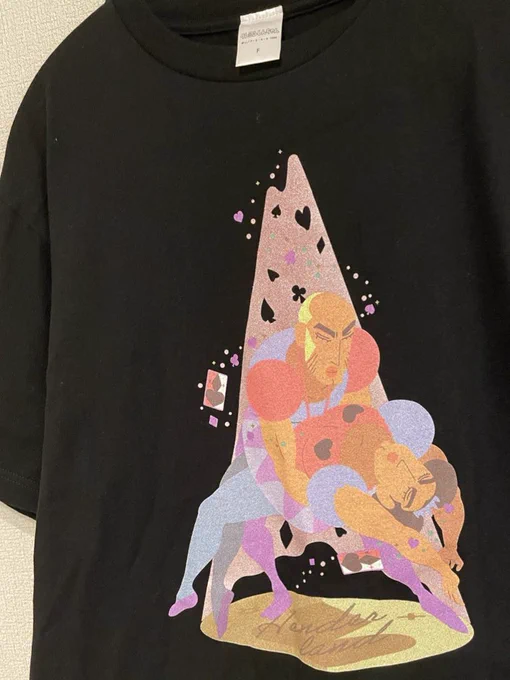 これは今年の夏の一張羅マカオとジョマTシャツ 