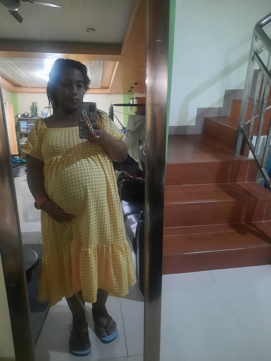 AngeliAringo's tweet photo. Eight days ago this is me. Like a giant lemon about to burst. Now at my 4th day of breastfeeding. How time flies. Thank you Lord Jesus for the strength and will to get through everyday. https://t.co/eysHNLQQ2n