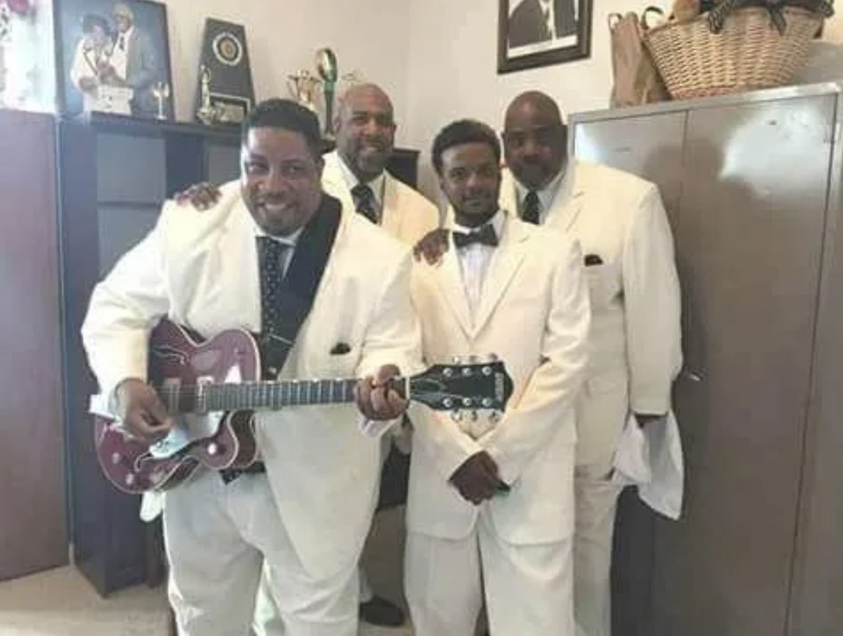 zach_fest's tweet photo. The Son's of The Soul Revivers have been blessed to work w/some of the world's greatest entertainers such as the @blindboys of #Alabama &amp; @mavisstaples. Catch them along w/@SweetHayaH &amp; others at this year’s #Zach_Fest benefitting @ZachsCares &amp; @2ndharvest Food Bank. #livemusic https://t.co/juUMZTnH7f