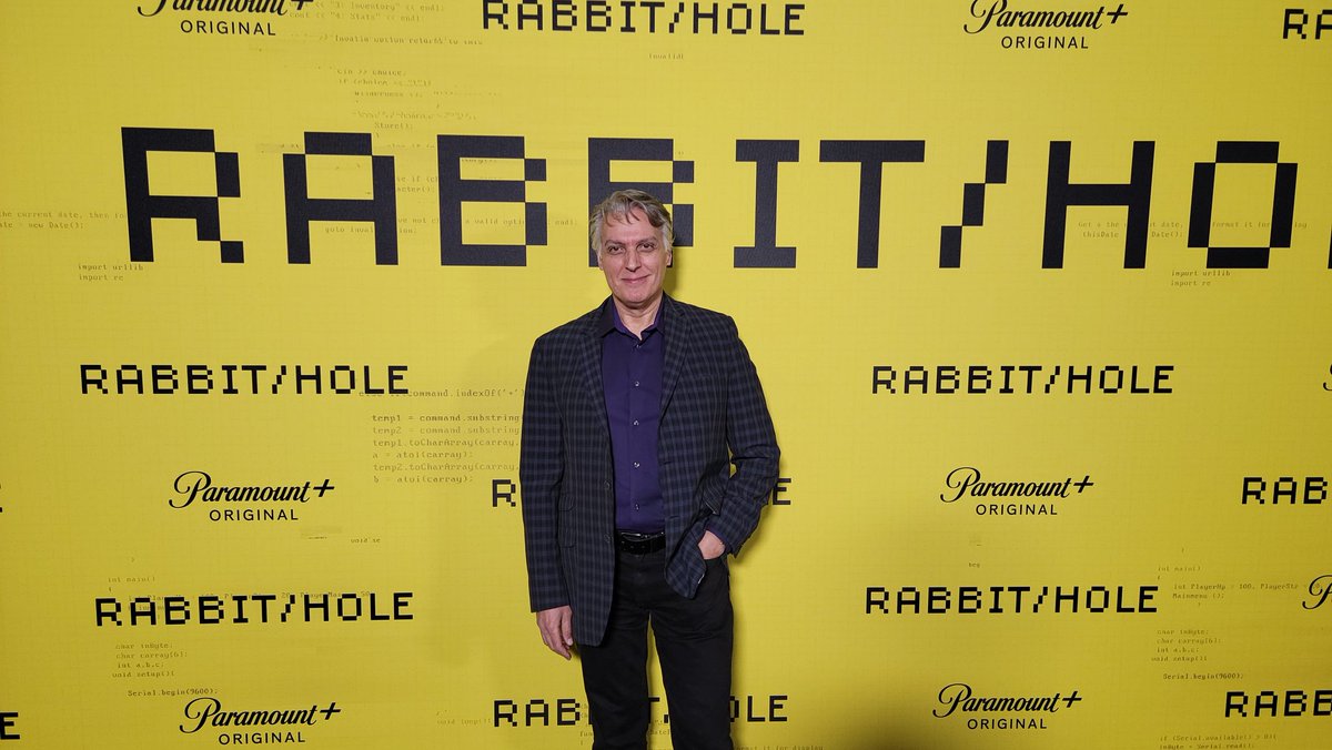 Got to see the premiere of the first 2 episodes of Keifer Sutherland's new spy thriller "Rabbit Hole" this evening. It's a thrilling ride you're not gonna want to miss! #RabbitHoleSeries #ParamountPlus #keifersutherland #spies