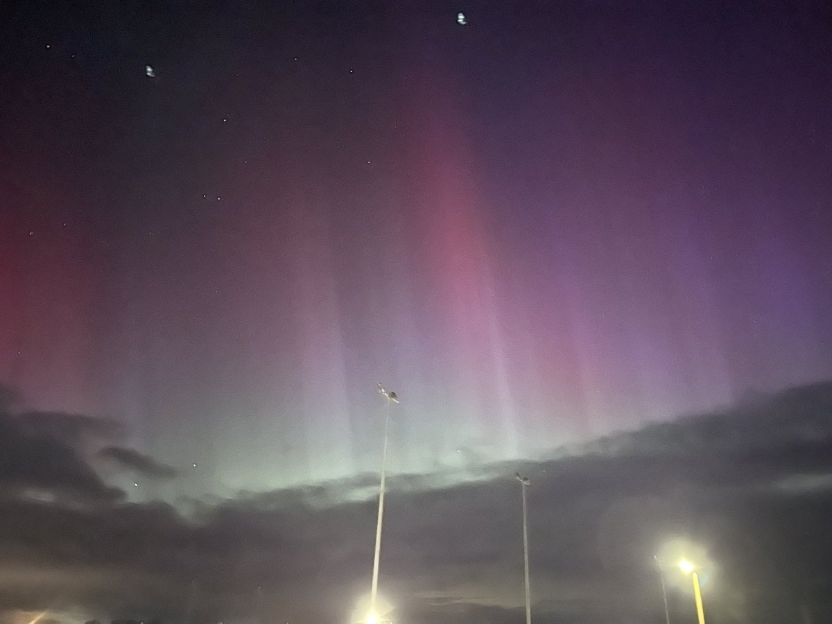 When you can’t sleep sometimes it’s worthwhile! Dream come true from my back garden!! #northernlights #AuroraBorealis #aurora