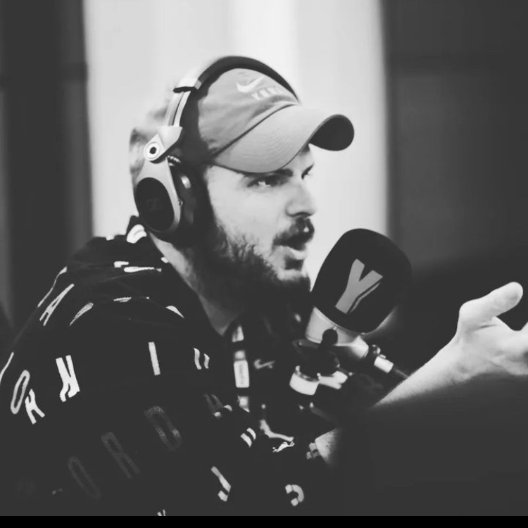 leo_thecreator's tweet photo. @DJAnkletap. Hello I’m gonna miss you Helen I’m gonna miss you and I’m proud being your day one starting from 6 to 9 pm to 5 to 9 am https://t.co/3jXOVVVYTG