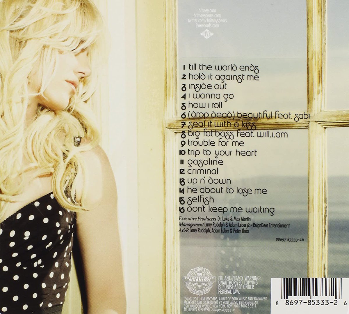 PopCrave's tweet photo. 12 years ago today, @BritneySpears released her seventh studio album, ‘Femme Fatale.’ https://t.co/XKUCmftjBq