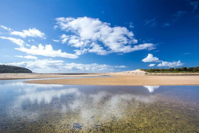 The Australian shoalhaven is a state of mind. There’s a need to immerse oneself back to nature. #tabouriebeach #australia #shoalhaven #southcoast #nswsouthcoast #southcoastnsw
