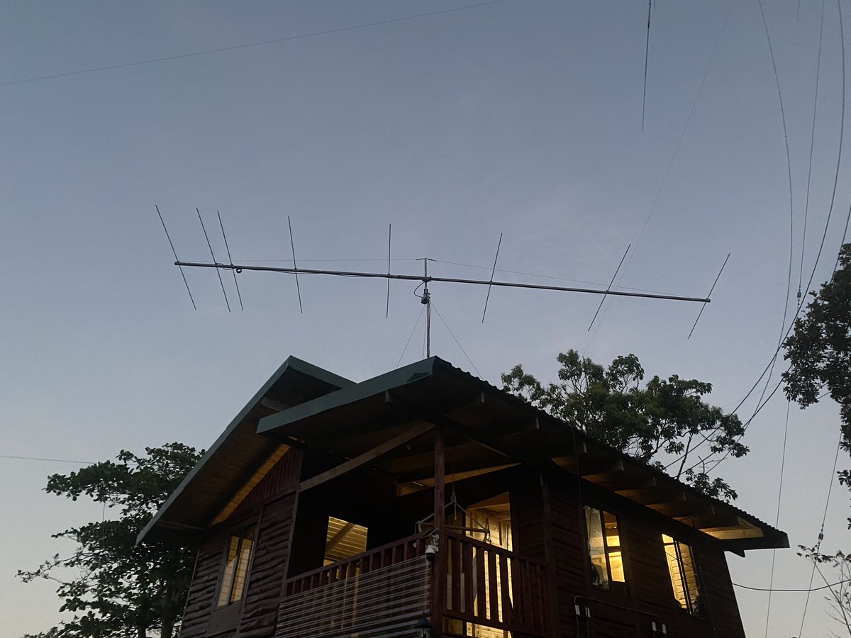 ti2cda's tweet photo. Longer than my house 😬🙃 https://t.co/9Ldo314RR5