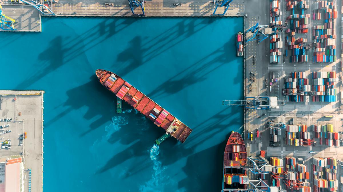 SeaRates is the largest tariff search engine in the world for international shipping, offering the lowest rates and the shortest transit times. Get access to the world’s largest shipping service platform and request a quote today: searates.com/shipping/reque…