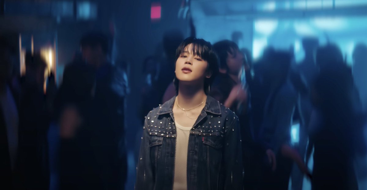 Stream mạnh trên mọi nền tảng nhé mọi người ơi. Nhạc siêu catchy luôn ý 😍

 #JIMINxFALLON
#JiminFACEDebut
#LikeCrazy_OutToday
JIMIN X FALLON
PARK JIMIN SOLO DEBUT
LIKE CRAZY OUT TODAY
LIKE CRAZY FOR JIMIN