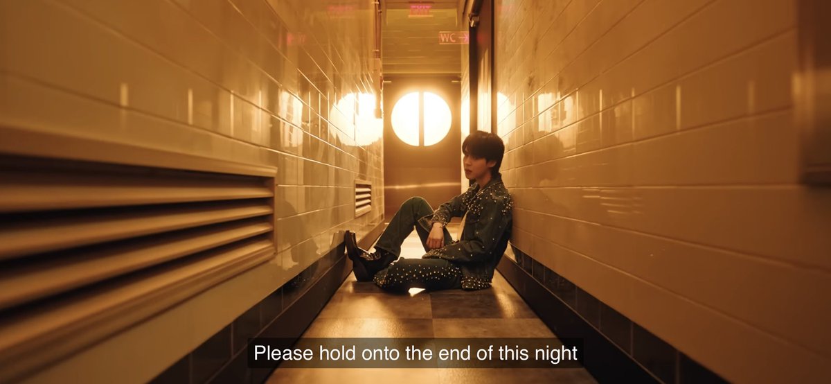 seokjinjuseyyo's tweet photo. GAADA YG NYURUH GW BUAT PREPARE SAMA KONSEP KEBARAT BARATAN REMAJA METROPOLITAN YOUNG WILD N FREE YOU ONLY LIVE ONCE ALA ALA EUPHORIA GINI KAK JIMIN GAADAAAAAA😭😭😭😭😭 https://t.co/h05VayikRG