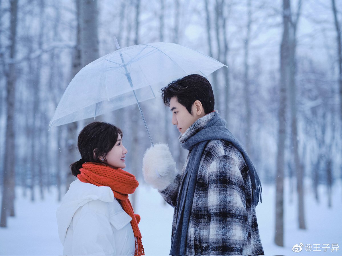 wzypics's tweet photo. — 230324 Wang Ziyi Weibo Update 💙
#YuFei and #SunXiang (#MaoXiaoTong) 2023 reunion in the snow (1/3)
#HelloBeautifulLife #心想事成
#王子异 #wangziyi #NinePercent https://t.co/eAYoqPOfNu