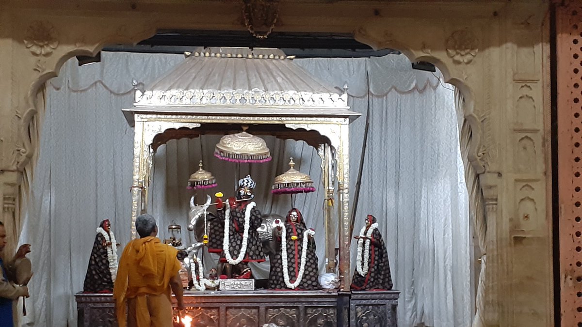 PawanTalchiriya's tweet photo. @TheDeepeshJJN राधे राधे https://t.co/tj2DE5VBMZ