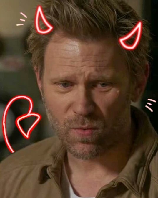 DuckWhoLaughs's tweet photo. "Its the devil"

But, come on. Who would say no to a face like that?
#MarkPellegeinoFamily https://t.co/zGaoq5QSuO