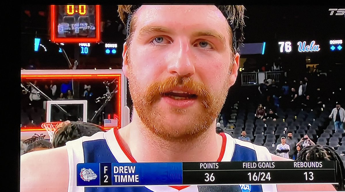 SmileyYYC's tweet photo. Hold up, how old is this guy? #DrewTimme #Gonzaga #MarchMadness #Timme https://t.co/I9NzKtISyV