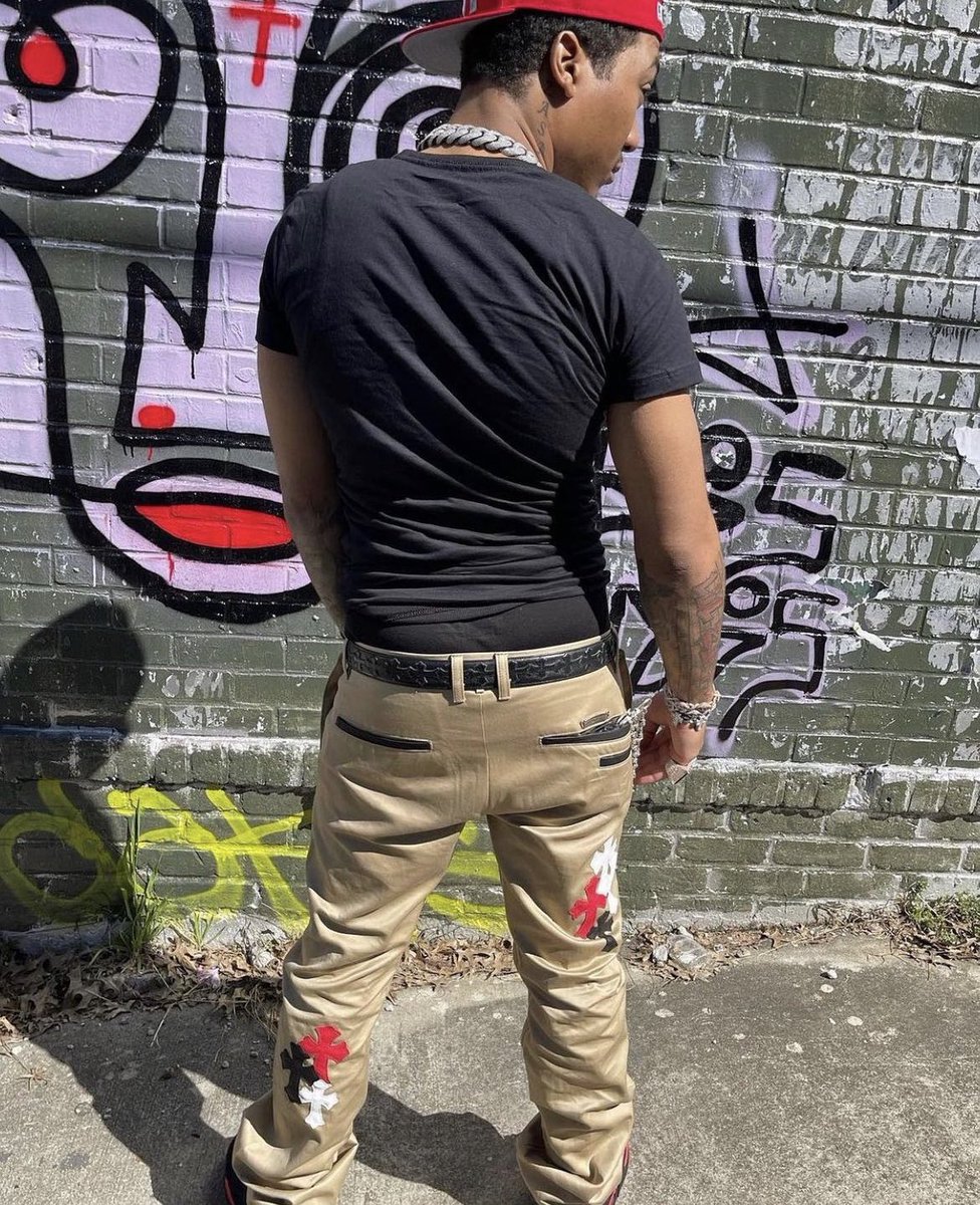 Me turning around to ask my friends if they can see my pad: