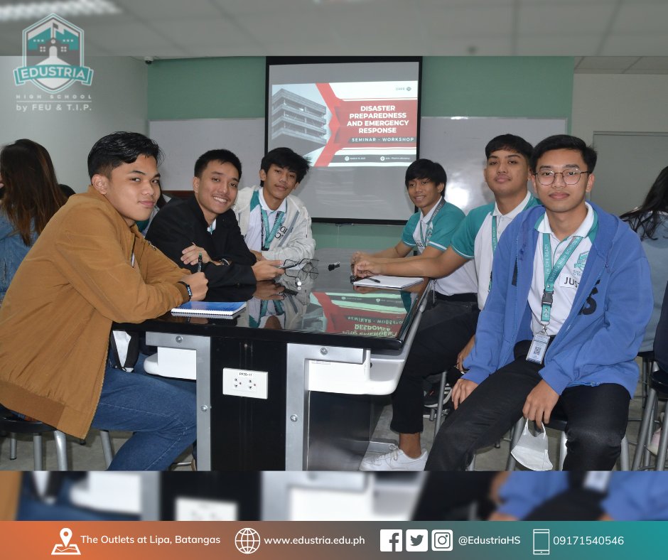 EdustriaHS's tweet photo. Edustrians are taking the lead to be #LifeReady through attending the Disaster Preparedness and Emergency Response Seminar-Workshop. Many thanks to Engr. Richard F. de Borja, for sharing his expertise and knowledge! https://t.co/uCtaEqrI81