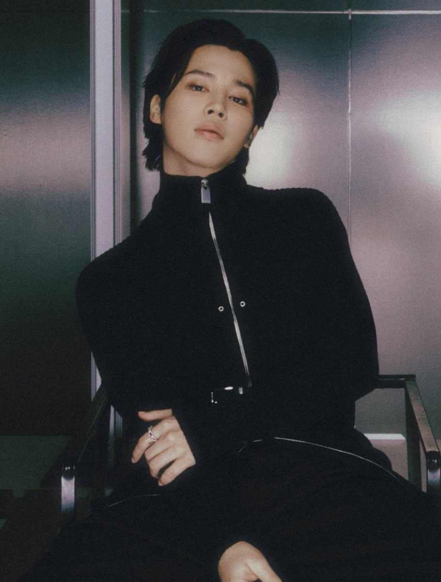 UpdateCharts tweet media