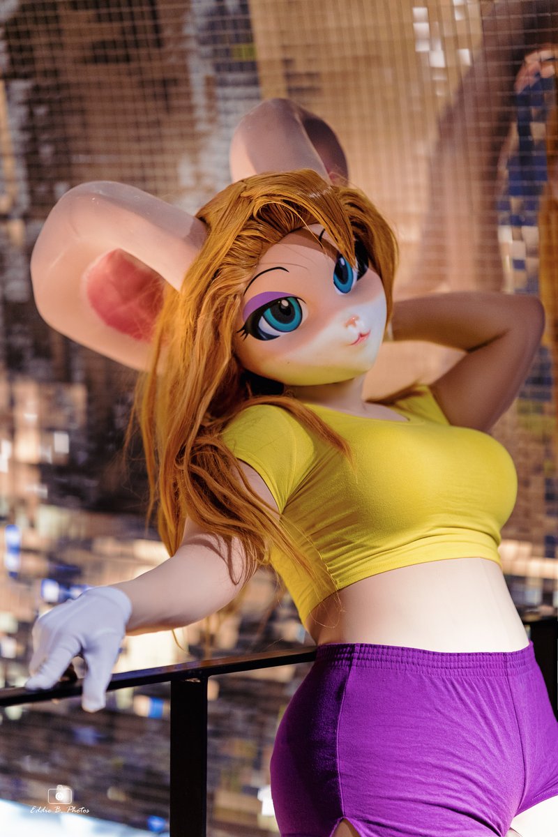 Afrodyte87's tweet image. Some more amazing captures from @EddieBPhotos at @ENTERRIUM2 .

What will you create? 🔥

Hope to see you out this Sunday!!

📸: @EddieBPhotos
🎨: @Afrodyte87
⭐: @CosMeetupChi Enterrium Meet Up
📅: Sunday - March 26, 2023
🕑: 5 - 8PM, CDT
📍: @ENTERRIUM2 

#lolabunnycosplay