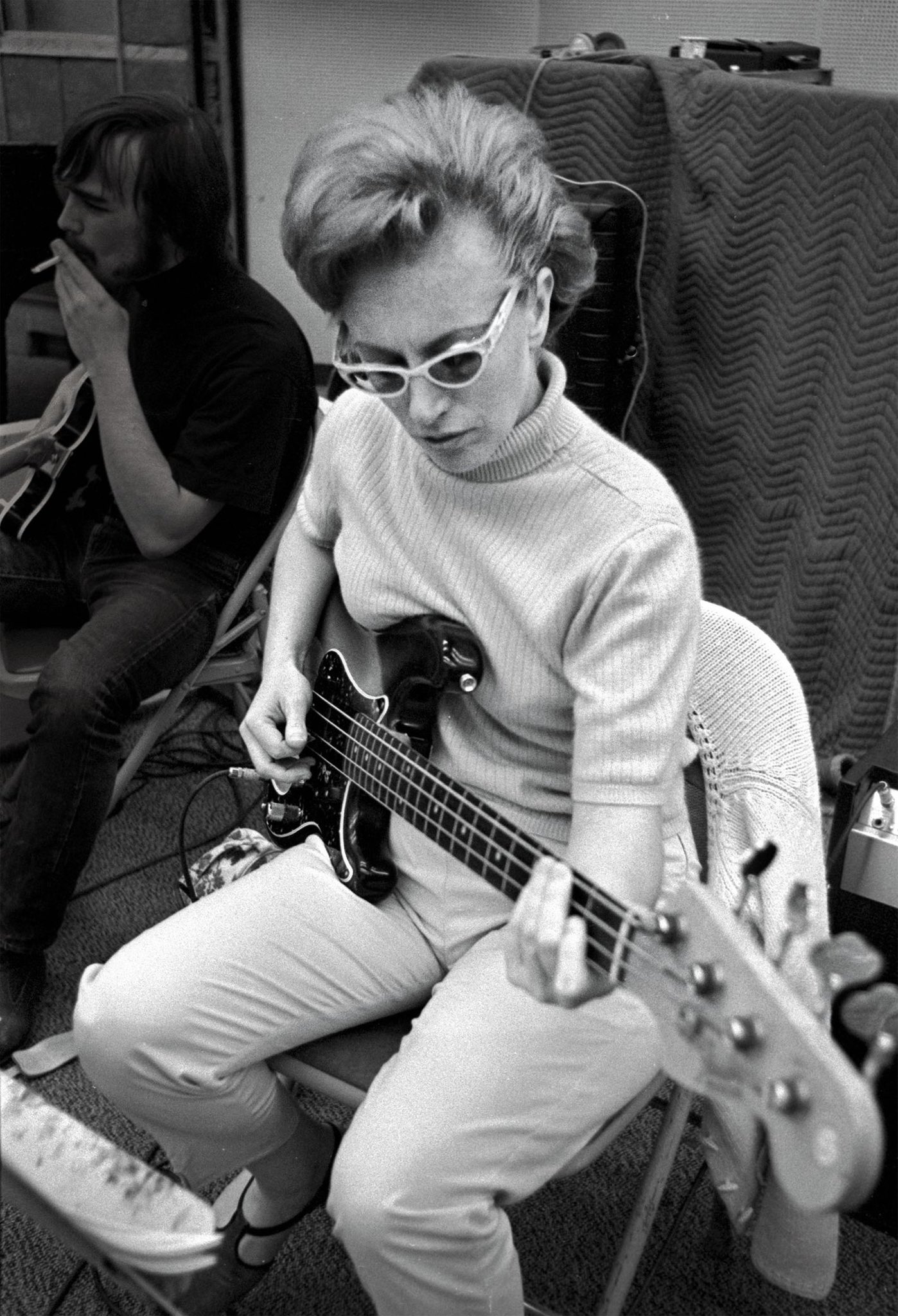 88 today Happy Birthday Carol Kaye, so many legendary contributions to her name 