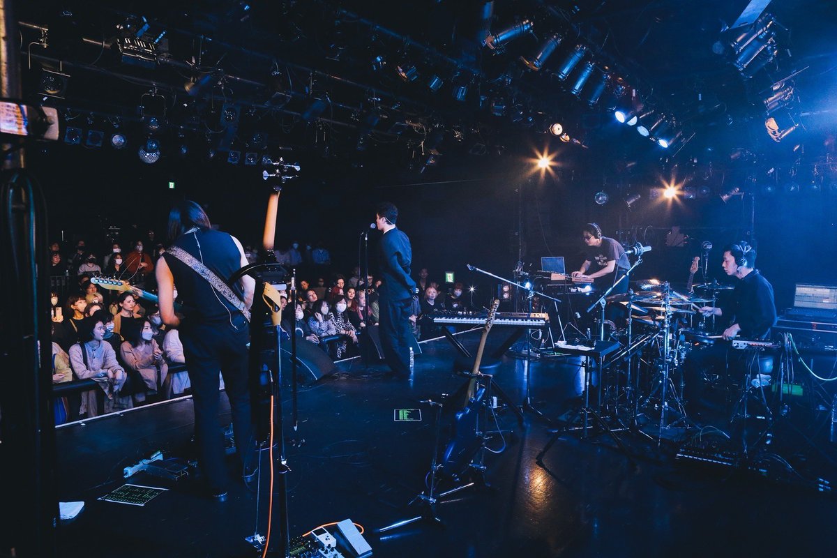 yahyel2015's tweet photo. 大阪ありがとう。そうか、ライブ楽しいんだな。またすぐに会えるのを楽しみにしてます。

次は東京、よろしくね。 https://t.co/jBwH9KUFqs