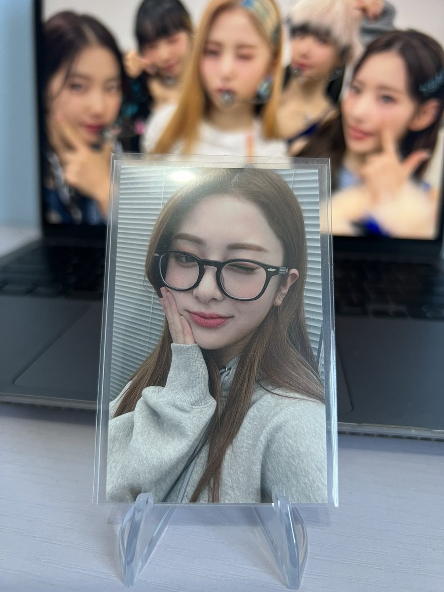 sjaeyunss's tweet photo. 💌 #tthproof

hi @tth_mnl ! 
jen specs came home safely 🫶🏼 thank you for being v accommodating and for assuring me that everything will go well (1st mercari purchase). will def order again! thank you so much 💗 https://t.co/s7i0A1aGKs
