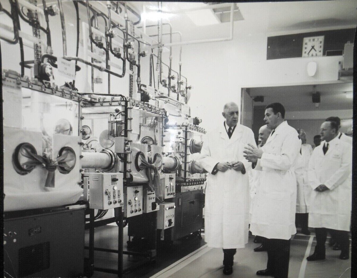 PERRINCamille11's tweet photo. Centre d’Etudes Nucléaires (CEN) de Saclay et Cadarache - Avant #CEA.
Osiris - Saclay
Rapsodie et Pégase - Cadarache
Visite du général de Gaulle à Cadarache (1963 ou 1967)
#nuclear #HEXANA #STELLARUA https://t.co/T5r8R1gNU7
