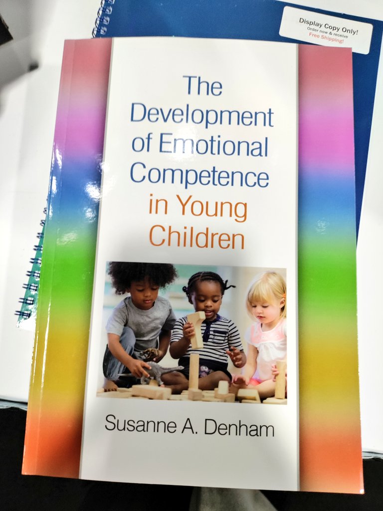 ChanMeingold's tweet image. Highlight of my day at #srcd23 Day 1: I FOUND MY PAPER CITED IN SUSAN DENHAM&apos;S NEW BOOK!🙀
She emailed me about her interest in my paper after my #srcd21 presentation but I didn&apos;t think it will actually be included.
Such a validating moment for an #earlycareer person🥹