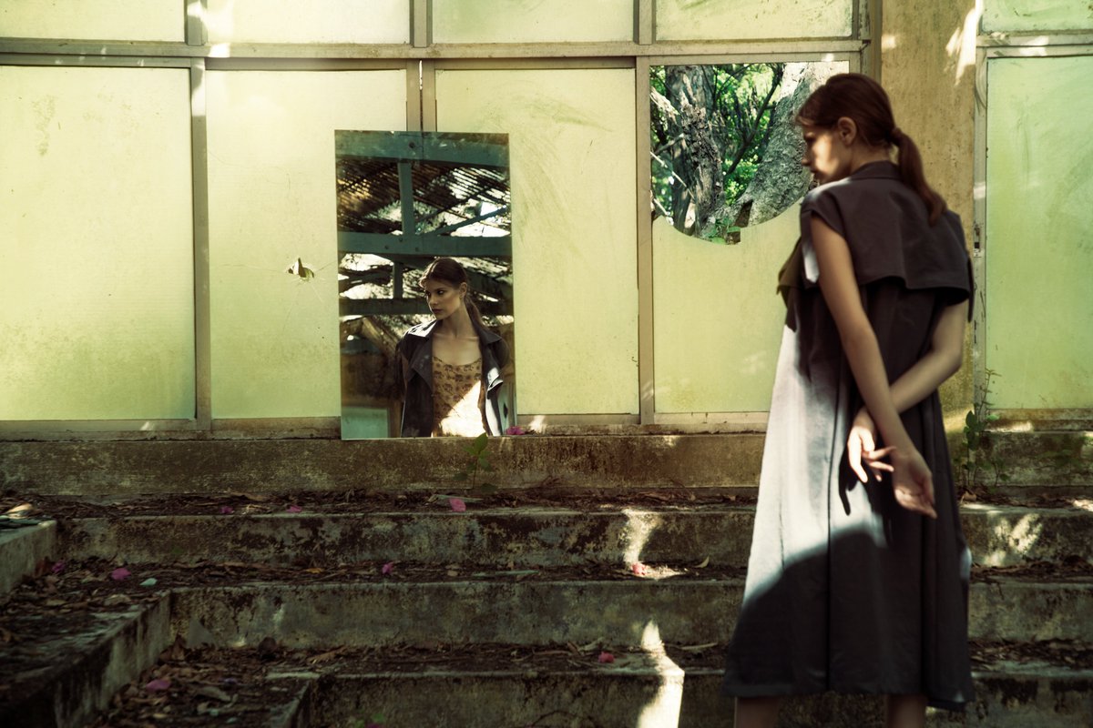 GM.

Super excited that "Doppelgänger" from the collection, "Alter Ego" got selected for <a href="/BeFantasticin/">BeFantastic</a>'s exhibition which held at Bangalore International Centre from 24th - 25th. 🎈

<a href="/TezosIAC/">TIAC</a> <a href="/IndiaTezos/">Tezos India</a> <a href="/tezos/">Tezos</a> <a href="/BeFantasticin/">BeFantastic</a> 
#FutureFantastic #TezosNFTGallery