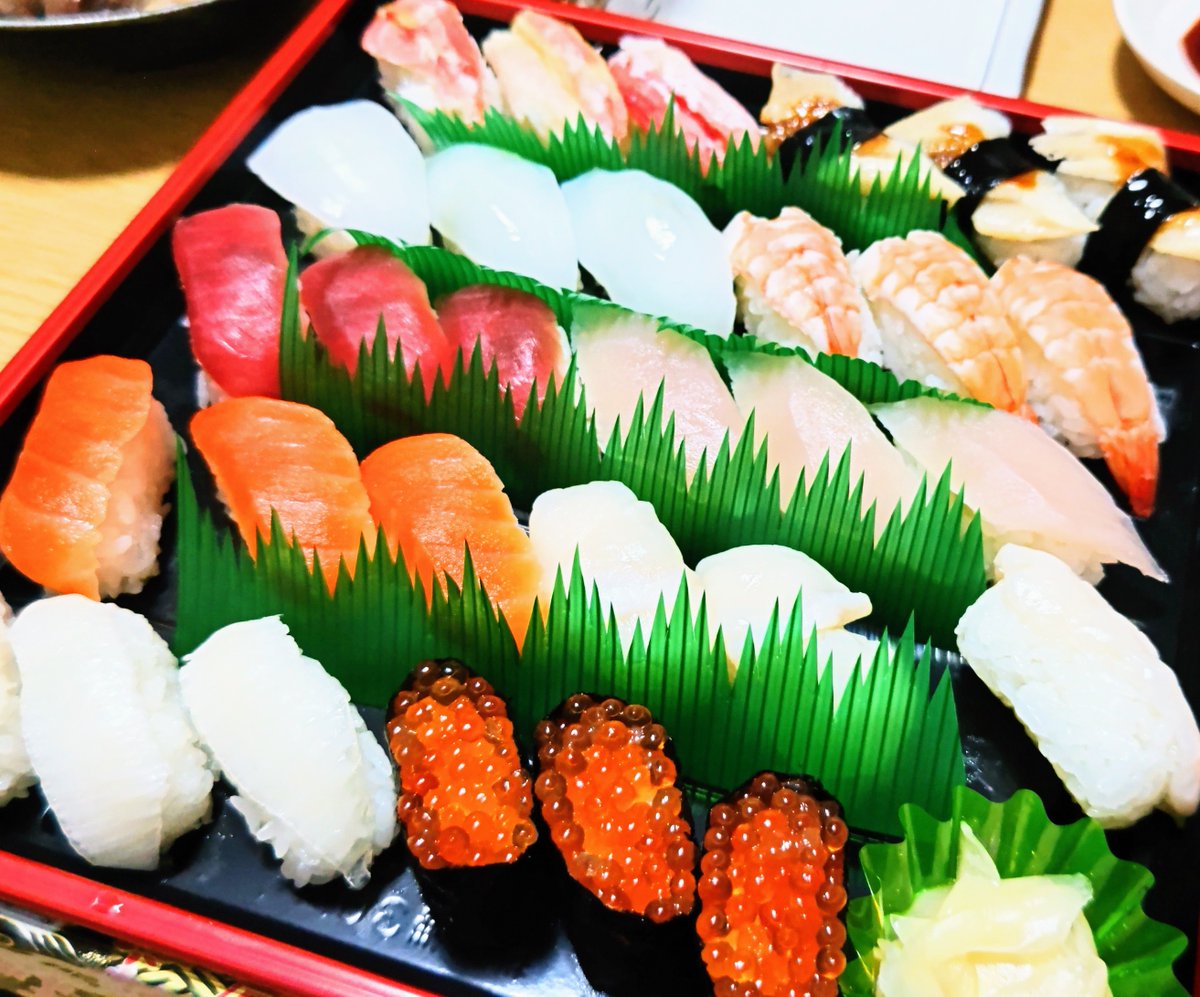 tomita_aizu's tweet photo. すし海道さんのお寿司美味しかった~!
奥さんがパーティープレート的な物も作ってくれたので、いとこカップルを呼んで寿司パーティー開催🍣
私はほとんど飲んでただけですが🍺🏮笑
話題のG-SHOCK・BABY-G・MT-G大量出品中✨
https://t.co/XVYiFjLs5f
#会津 #すし海道 #G_SHOCK #BABY_G #MT_G #CASIO https://t.co/vJd7EAIxFg