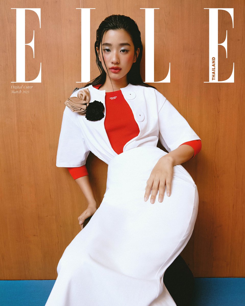 ELLEThailand's tweet photo. #ELLEDigitalCover พบกับนางเอกสาว ตู ต้นตะวัน @tontawan_t บนหน้าปกดิจิทัลส่งท้ายเดือนมีนาคม 2023 นี้ ในโททัลลุคเด่นจาก @Prada คอลเล็กชั่น Spring/Summer 2023 

สามารถติดตามชมภาพแฟชั่นเซตแบบเต็มๆ ได้ทุกช่องทางออนไลน์ของ ELLE Thailand เร็วๆ นี้
 
#ELLEThailand
#PradaSS23 #tontawan_t https://t.co/qWdSEG5PGT