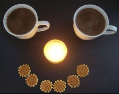 AmaberlMakki's tweet photo. Guten Morgen Ihr lieben #KaffeeTrinker 🙋♂️☕️💞☕️😋 https://t.co/SWSb5Fri8R